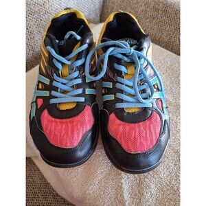 Women's Athletic Court Shoes, size 6   AA, Lefus